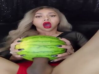 Longmint destroy a watermelon ととも​​に 彼女の モンスターディック