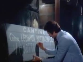 Čutna medicinska sestra 1975: znani umazano film posnetek d2